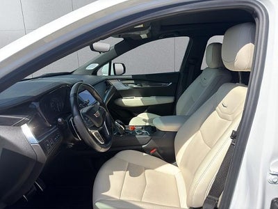 2023 Cadillac XT5 AWD Sport