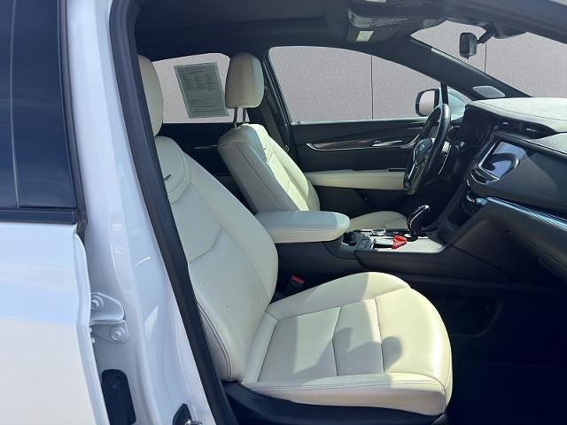 2023 Cadillac XT5 AWD Sport