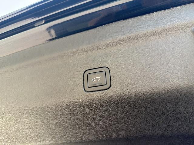 2024 Cadillac Escalade 4WD Premium Luxury