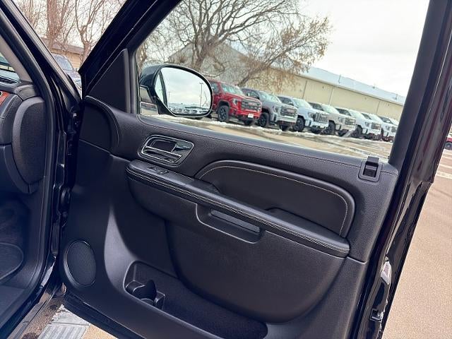 2012 Cadillac Escalade Platinum Edition