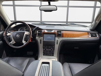 2012 Cadillac Escalade Platinum Edition