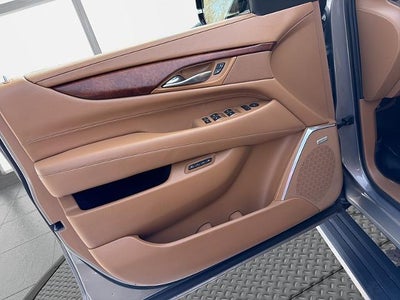 2017 Cadillac Escalade ESV Platinum