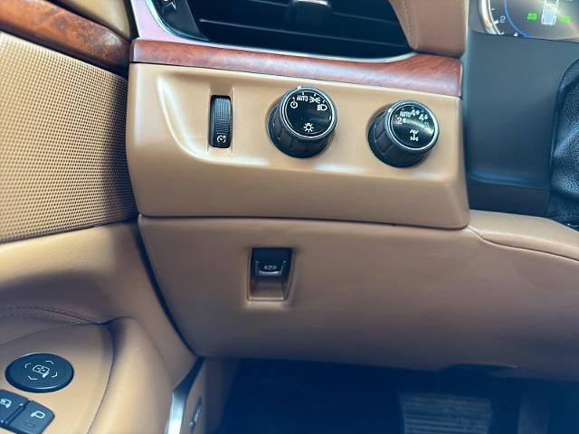 2017 Cadillac Escalade ESV Platinum