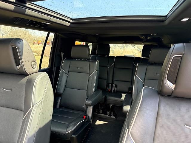 2023 Cadillac Escalade ESV 4WD Premium Luxury
