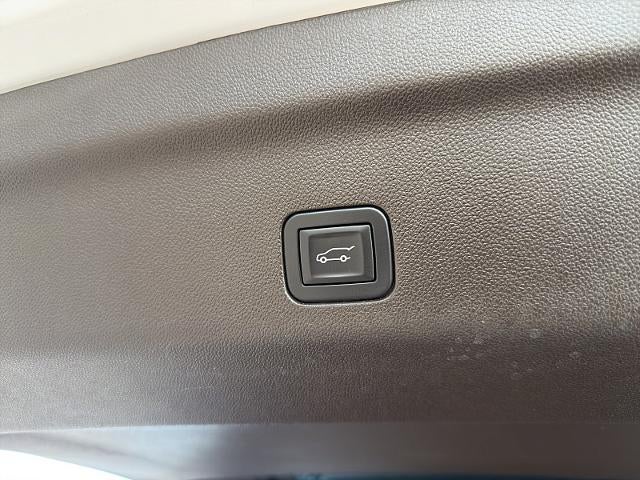 2025 Cadillac Escalade 4WD Premium Luxury