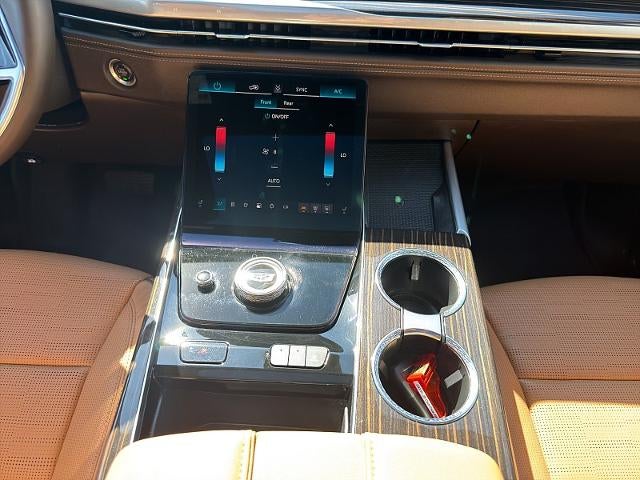 2025 Cadillac Escalade 4WD Premium Luxury