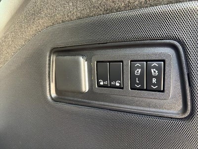 2026 Cadillac Escalade 4WD Platinum Sport