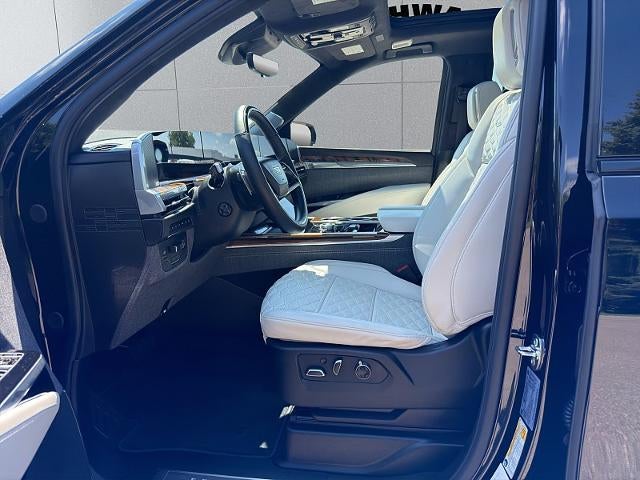 2026 Cadillac Escalade 4WD Platinum Sport