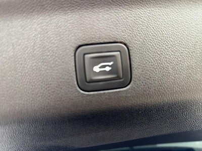 2025 Cadillac Escalade ESV 4WD Premium Luxury