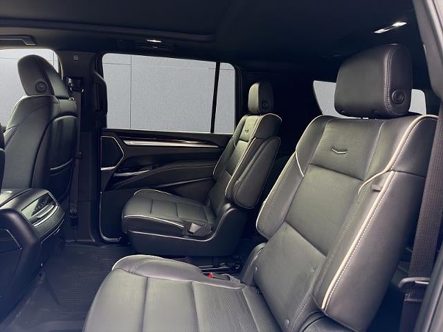 2025 Cadillac Escalade ESV 4WD Premium Luxury