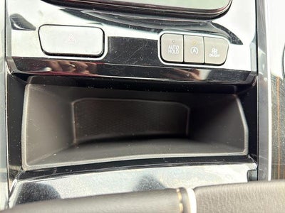 2025 Cadillac Escalade ESV 4WD Premium Luxury