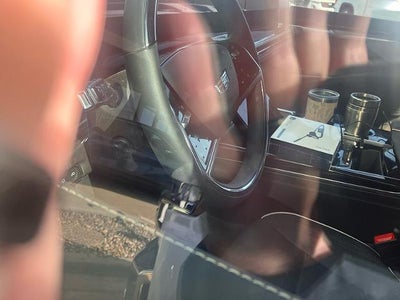 2025 Cadillac Escalade ESV 4WD Premium Luxury