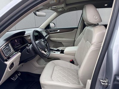 2024 Volkswagen Atlas 2.0T SEL Premium R-Line