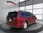 2017 Chrysler Pacifica 4d Wagon Touring-L