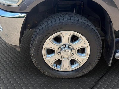 2017 RAM 3500 Mega Cab Longhorn