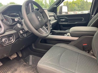 2025 RAM 2500 Big Horn Crew Cab 6'4" Box