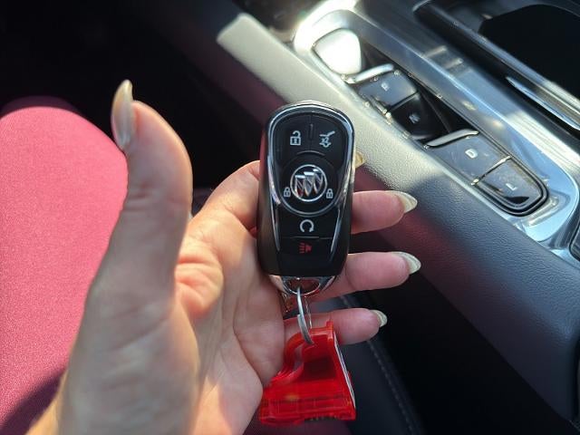 2024 Buick Enclave Essence