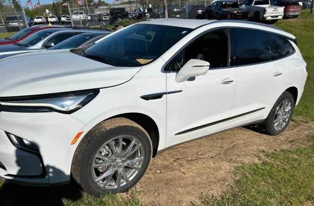 2023 Buick Enclave Premium