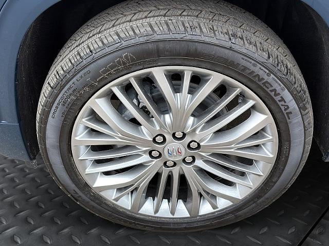 2027 Buick Enclave Avenir