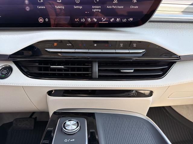 2027 Buick Enclave Avenir