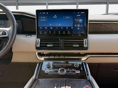 2023 Lincoln Navigator L Reserve