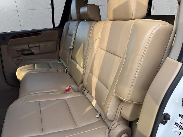 2014 Nissan Armada 4d SUV 4WD SL