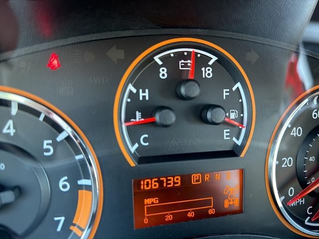 2014 Nissan Armada 4d SUV 4WD SL