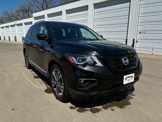 2020 Nissan Pathfinder Platinum 4WD's photo