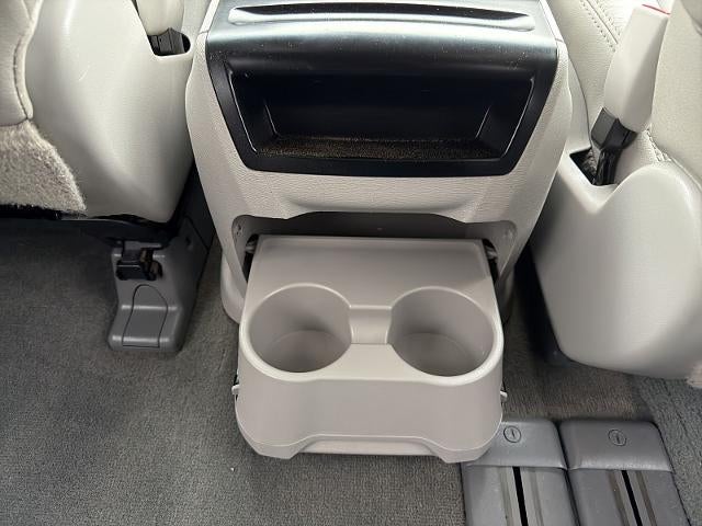 2014 Toyota Sienna 4d Wagon XLE