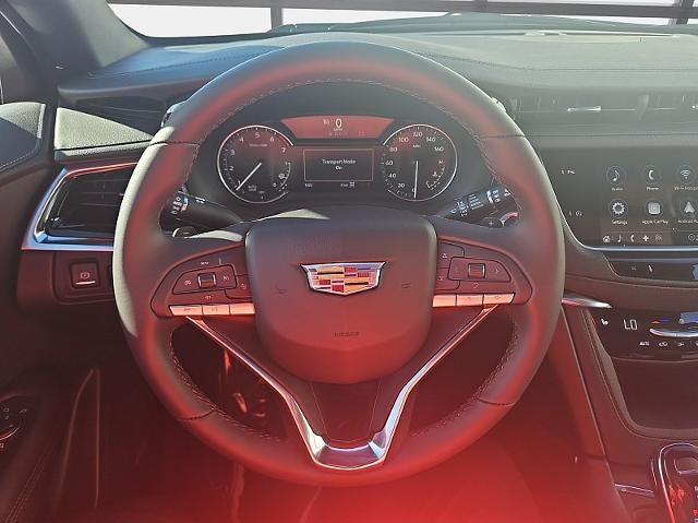 2025 Cadillac XT6 Luxury