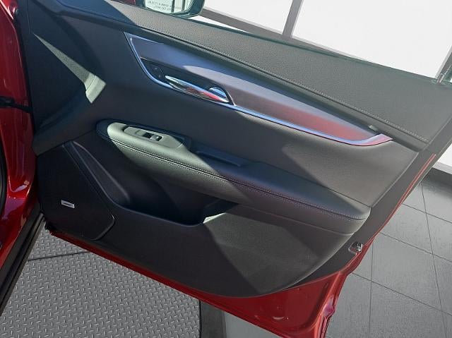 2025 Cadillac XT6 Luxury