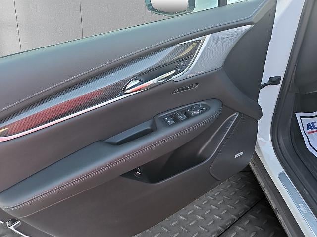 2025 Cadillac XT6 Sport