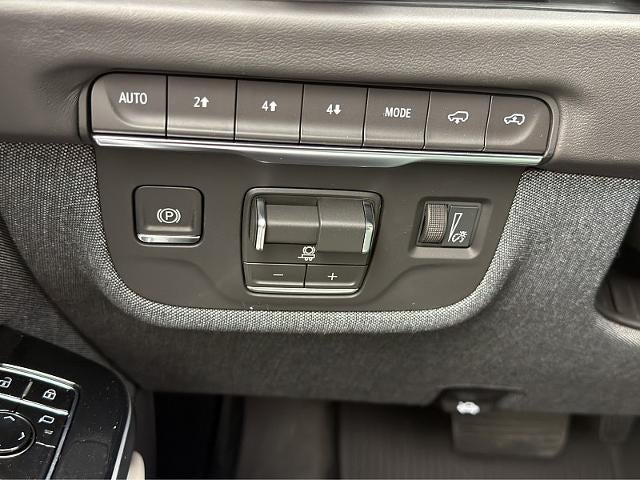 2027 Cadillac Escalade 4WD Platinum Sport