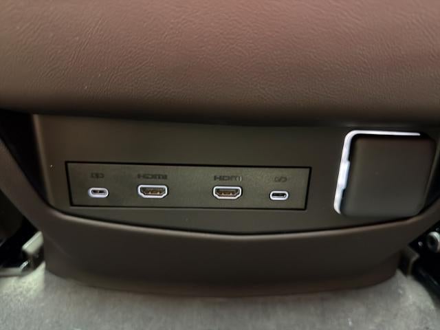 2026 Cadillac Escalade ESV Luxury